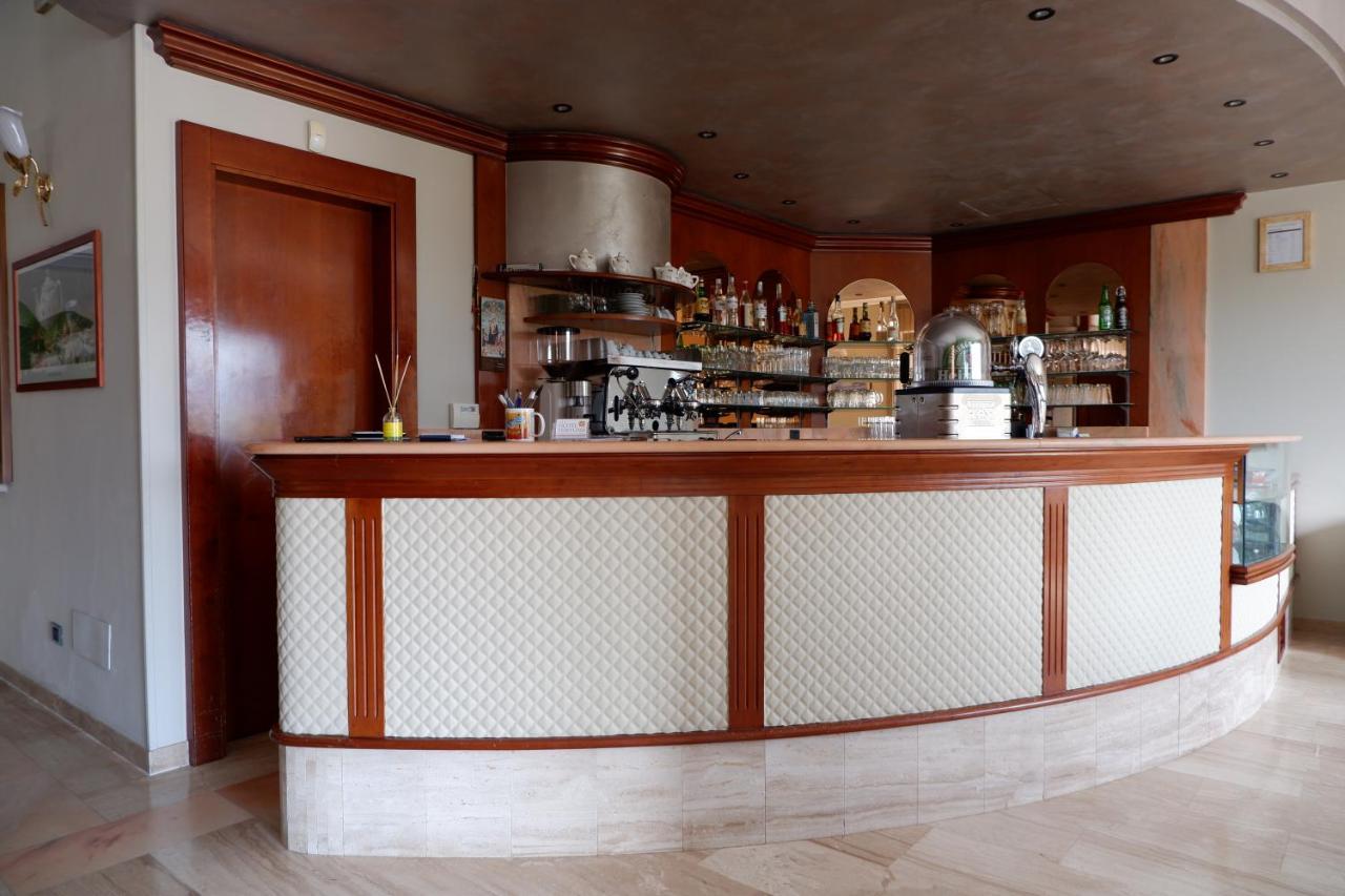 Hotel B&B Fortuna Costermano sul Garda Exterior foto